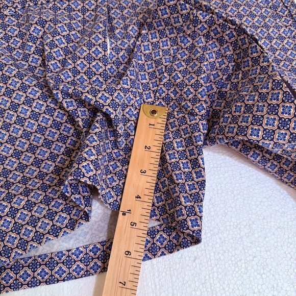 NWT Land N Sea Blue Orange Geometric Print Flat Front Shorts Women 14‎ - Picture 3 of 12